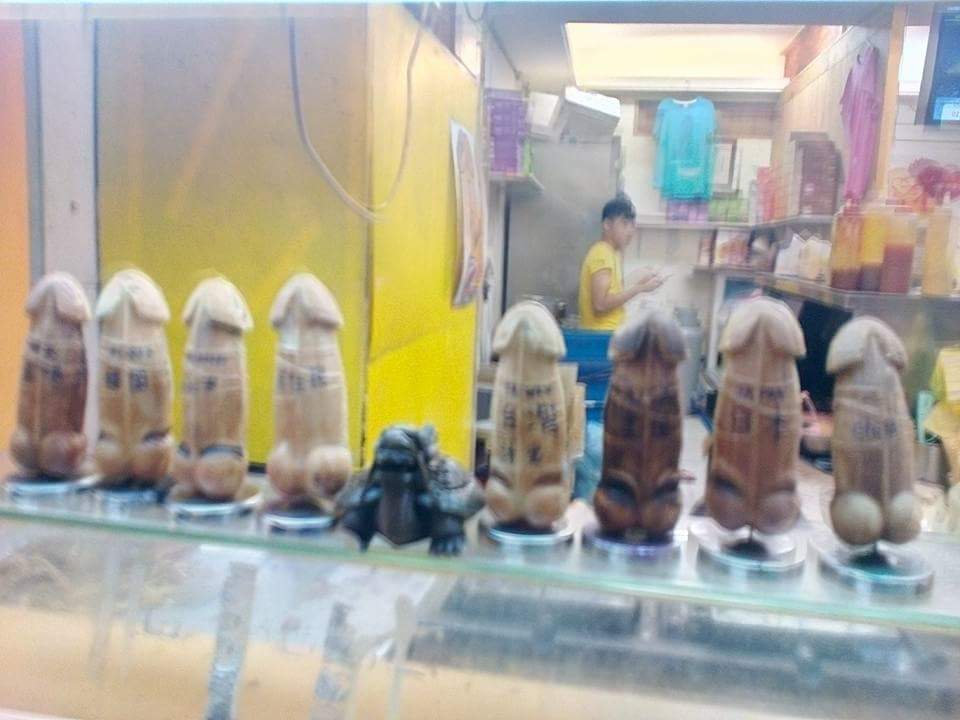 Фалоси-кексчета  в Никшъ - стомахът на Тайпе в Тайван 
