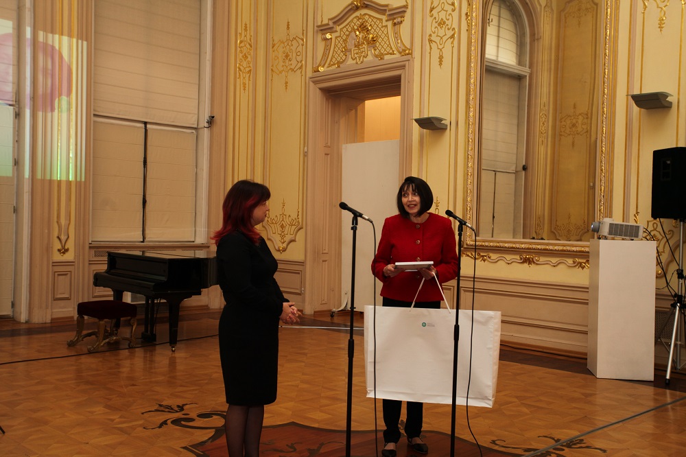 Номинацията от името на Вивиане Василева получи музикалният редактор на предаването по БНР Алегро виваче Татяна Иванова