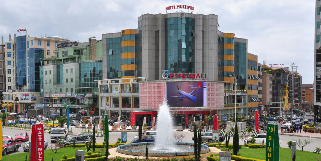 Китайци местят заводите си в Етиопия - мол в Адис Абеба