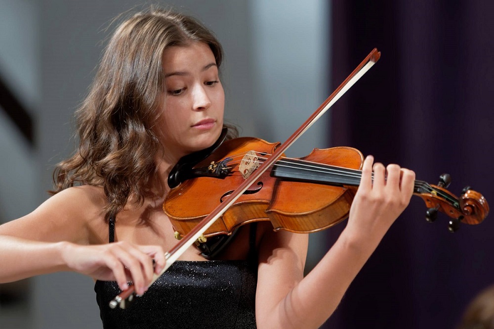 Най-младият концертмайстор Лора Маркова с номинация за Наградата за Полет в Изкуството „Стоян Камбарев” 2021