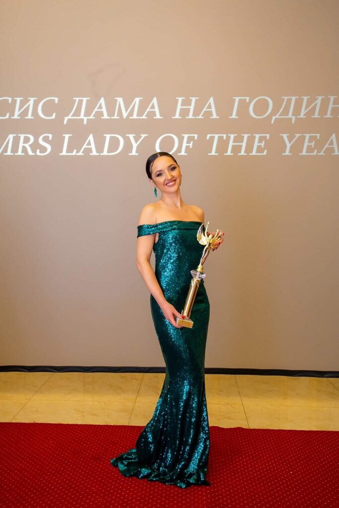Избраха „Мисис Дама на годината“ за 13-и пореден път Магдалена Ранкова