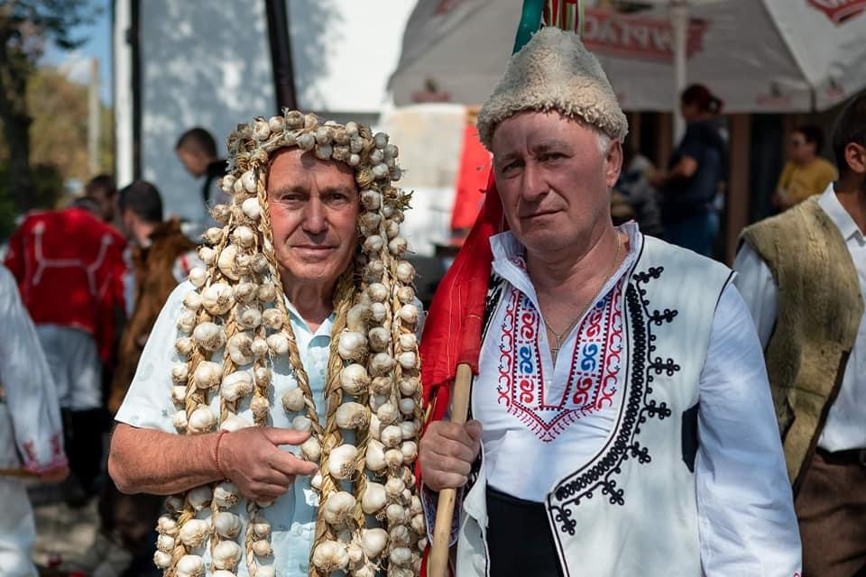 Искрен Пецов ще е водещ на Фестивала на чесъна край София