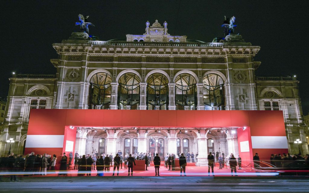 Виена пак се носи в ритъма на валса. Оперен бал © Wiener Staatsoper / Michael Pöhn